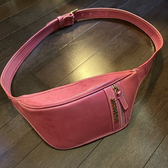 Jacquemus Pink Le Banane Belt Bag - Picture 1 of 6